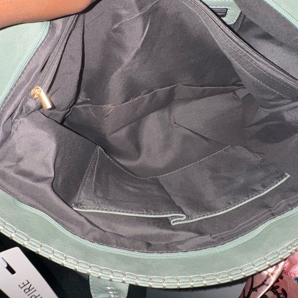 Green Tote w/ Floral Scarf - Picture 5 of 6